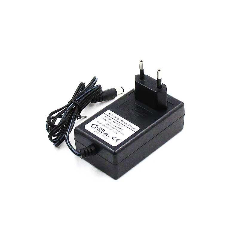 Wall Mount Smart Universal Charger for NiMH / NiCd Battery 8.4-12V