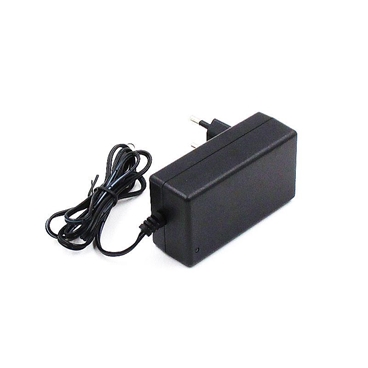 Wall Mount Smart Universal Charger for NiMH / NiCd Battery 8.4-12V