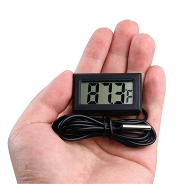 Digital LCD Thermometer with Wired Sensor