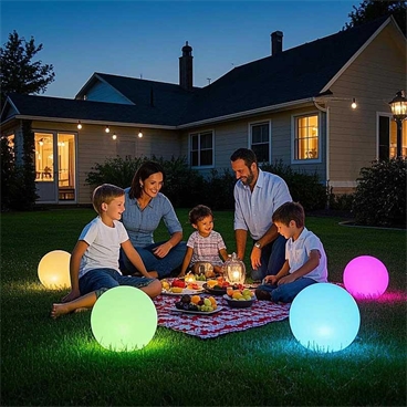 16 Colour-changing LED Atmosphere Ball Light w/Remote Control